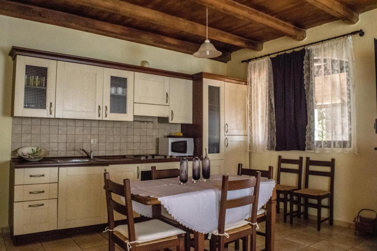 Niriides Villas Old Listing Hersonissos  Bagian luar foto