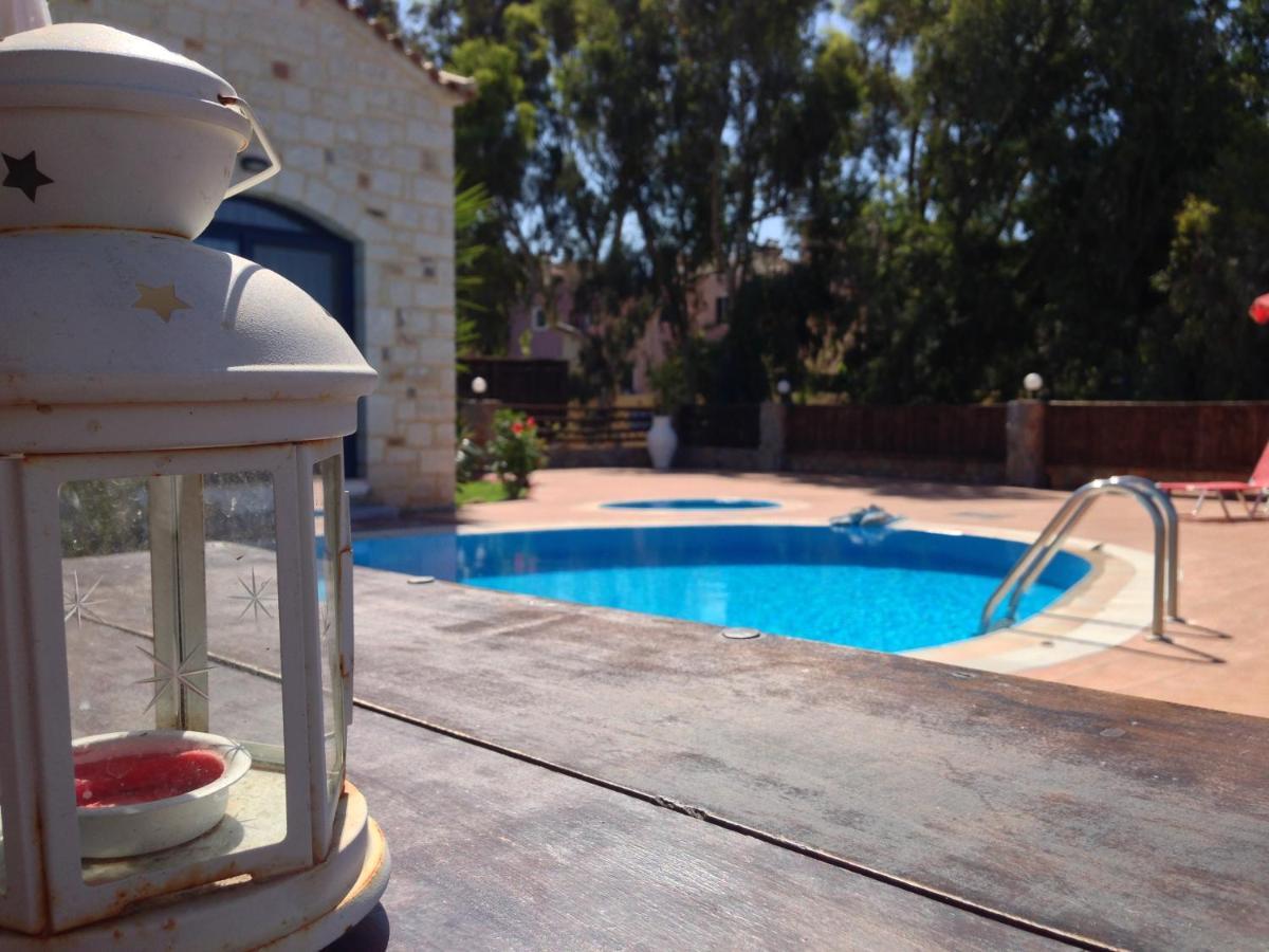 Niriides Villas Old Listing Hersonissos  Bagian luar foto