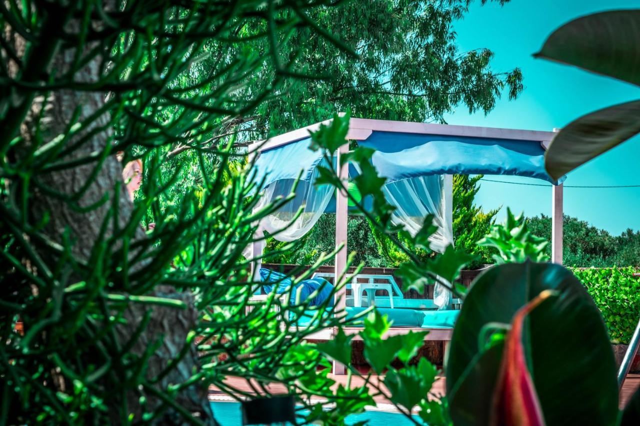 Niriides Villas Old Listing Hersonissos  Bagian luar foto