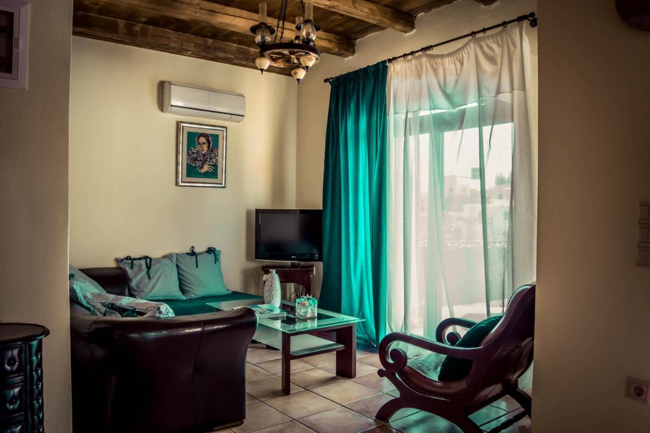 Niriides Villas Old Listing Hersonissos  Bagian luar foto