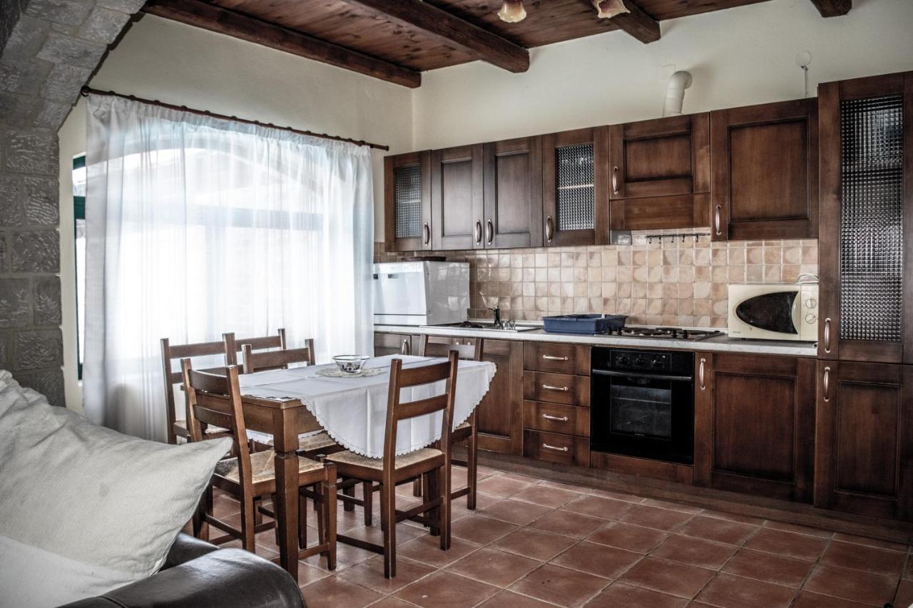 Niriides Villas Old Listing Hersonissos  Bagian luar foto