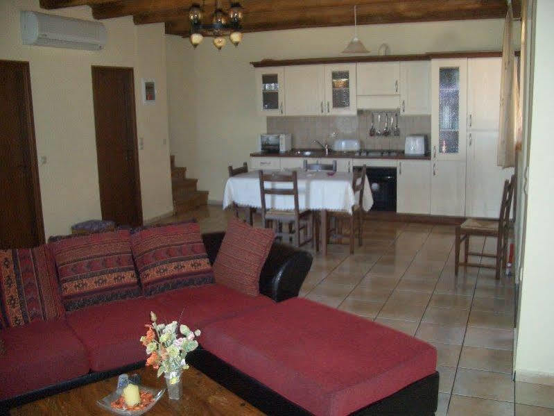Niriides Villas Old Listing Hersonissos  Bagian luar foto